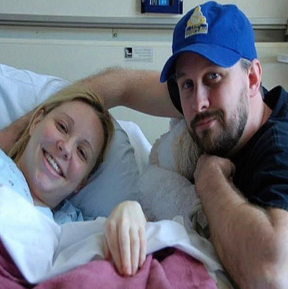 Wife Dies Hours After Giving Birth And Husbands Gut Tells Him To Check Her Blog Plasma Antenna 